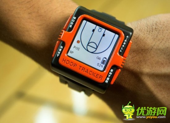 超强命中率：Hoop Tracker可追踪投篮路线手表
