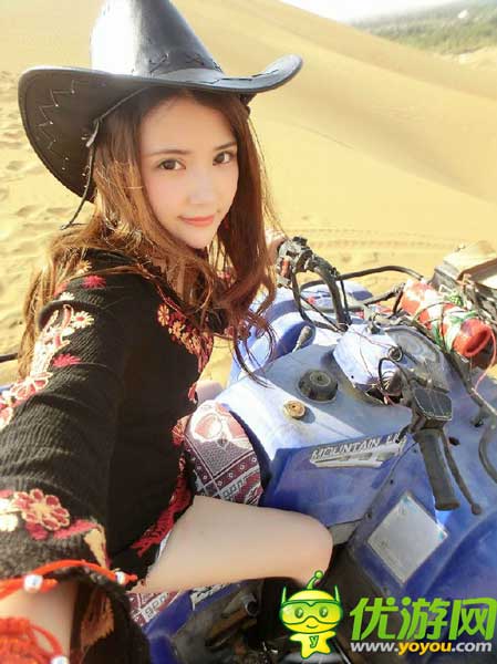 2014ChinaJoy各大厂商ShowGirl抢先看