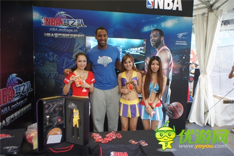 巨星助阵《NBA梦之队》展台 NBA篮球国度杭州站火辣开启