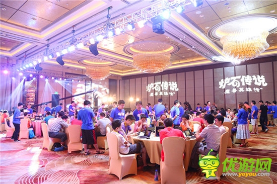 炉石长假回顾:两选手揽万元奖金 武汉玩家自发聚会