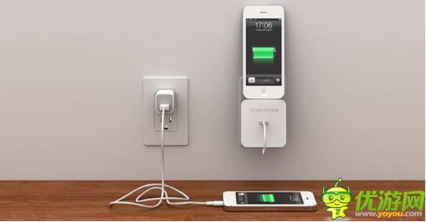 简约又省空间的iPhone墙壁充电底座