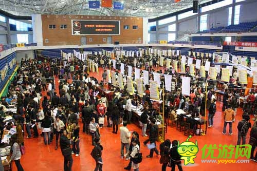 卓越游戏高校内挖游戏苗子：打响高校人才争夺战