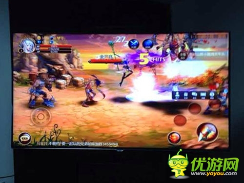 极客精神  掌趣张沛亲体验《黑暗光年》TV版本