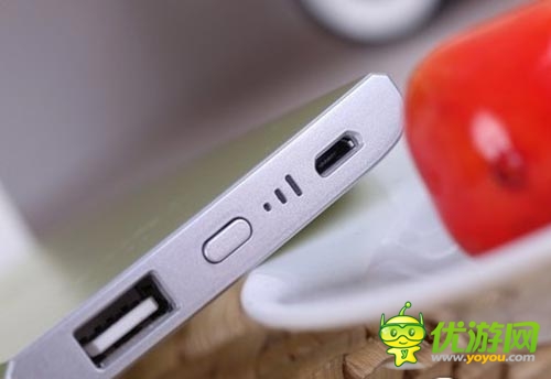 玩手游不用电？ 《勇者前线》让你电力十足