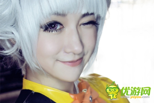 恋上绝美俏精灵 粉猴领衔《疾风勇者传》COS剧