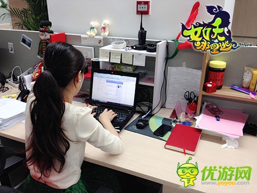 放开那手机《女妖哪里逃》全女体奇葩亮相