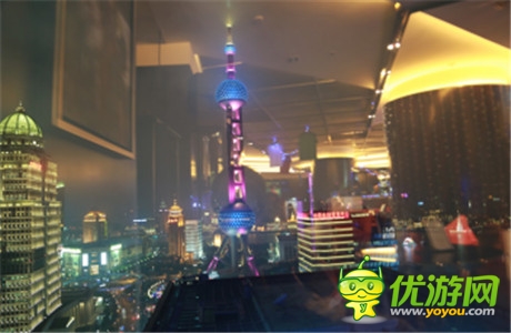 玄云网络绿茵盛典 热辣宝贝high翻魔都足球夜