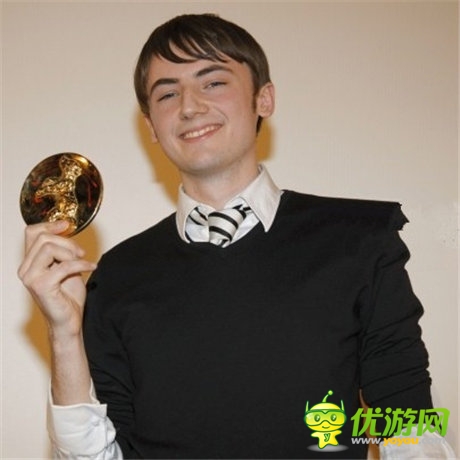 游戏的“墓园”vs艺术的“山”?“艺术先锋”认知困境