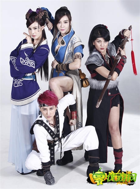 周韦彤携众星力挺《四大萌捕》同名剧CJ首映