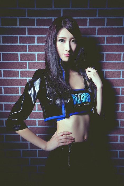 暴雪展台showgirl