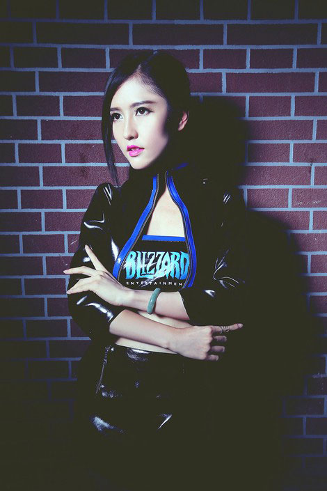 暴雪展台showgirl