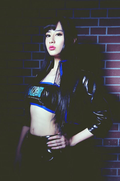 暴雪展台showgirl