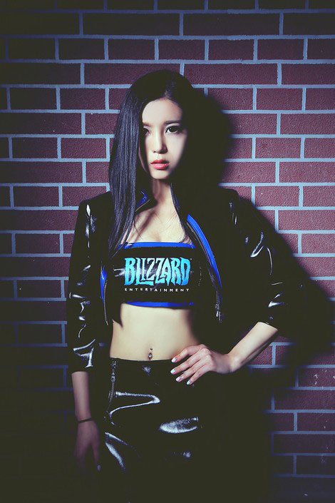 暴雪展台showgirl