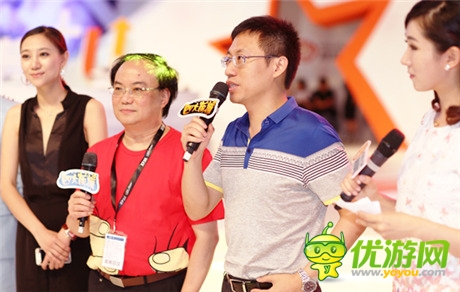 温瑞安周韦彤出席游族CJ展台《四大萌捕》首映礼