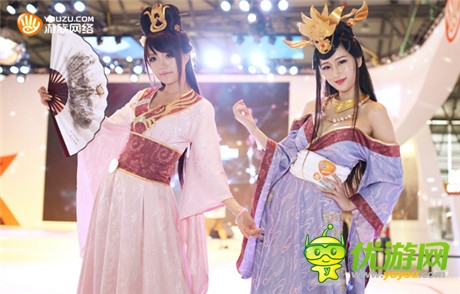 图4 《大皇帝》大乔小乔cos