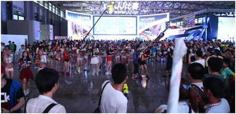 西山居女神对射 曹安娜粉丝开启上帝模式