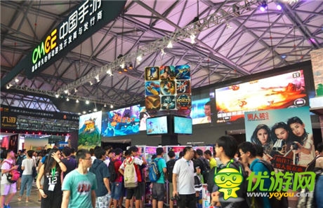 娱乐大咖携手游戏明星 China Joy中手游展台星光耀眼