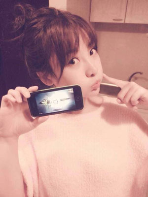 柳岩领衔百位女主播捧场 《影之刃》今日安卓公测