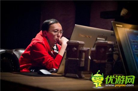 清华“学神”也爱玩炉石 与中科院博士同好