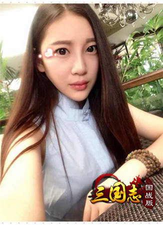 美貌与智慧并重《三国志国战版》特邀美女导师陪玩