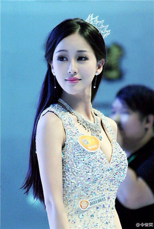 100%真钻之战《钢铁骑士团》15日不删档测试开启