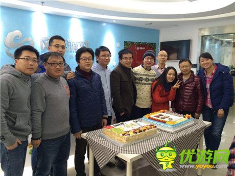 《三剑豪》大陆区IOS流水再破1500万，全员庆祝