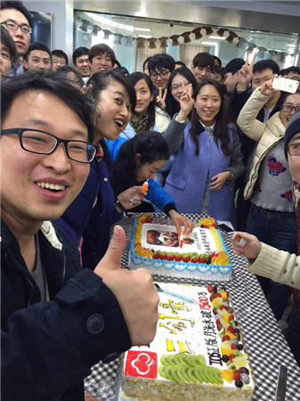 《三剑豪》大陆区IOS流水再破1500万，全员庆祝